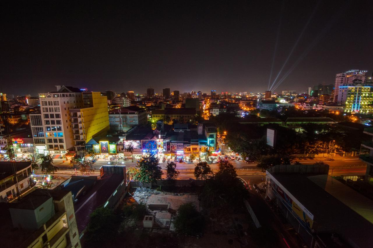 Balconitel Boutique Hotel Phnom Penh Exterior foto